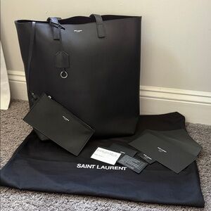 Saint Laurent Bold Shopping Tote Grained Leather Black